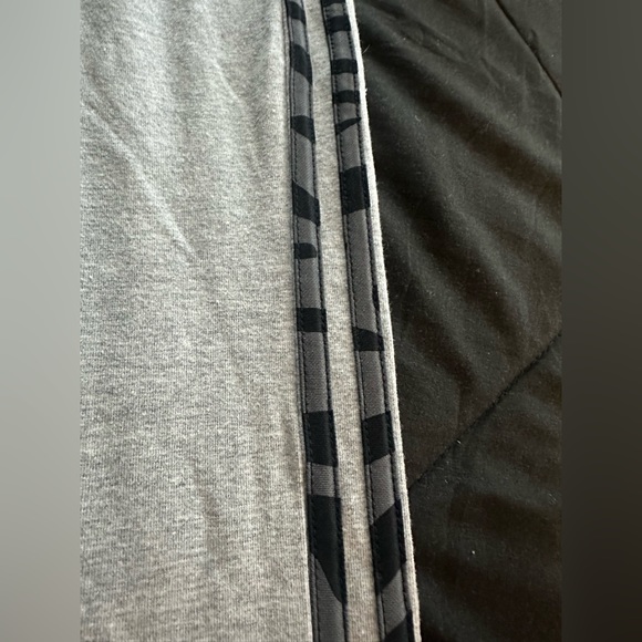 Adidas leggings - Picture 3 of 4